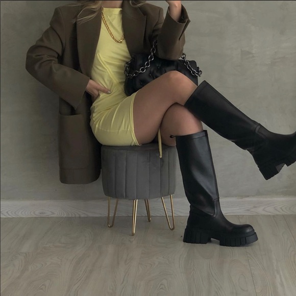 ZARA LEATHER LUG SOLE BOOTS - Picture 16 of 16